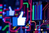 فیس بوک(Facebook) چیست؟